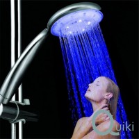 Intelligent Color-Changing Led Bath Head Shower Colorful Waterflow